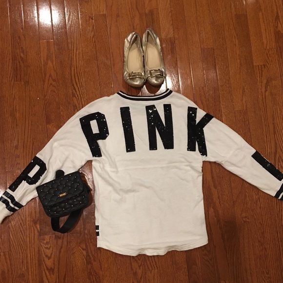 Victoria's Secret Tops - VICTORIA’S SECRET black and white top size XS